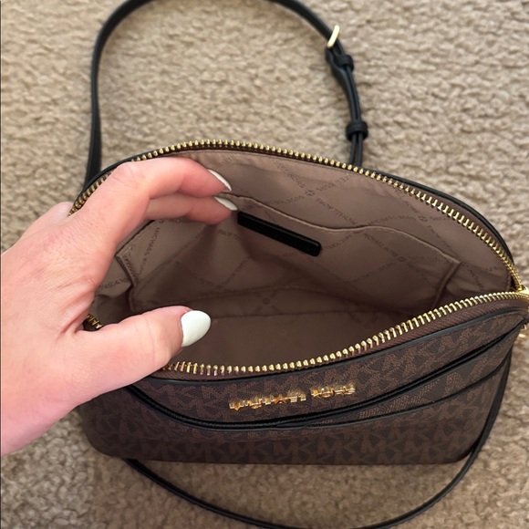 Michael Kors Dark Brown Crossbody Bag - Picture 5 of 8